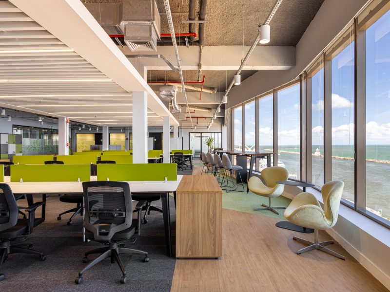 última